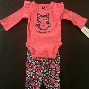 Carter’s Newborn Onesie and Leggings Set